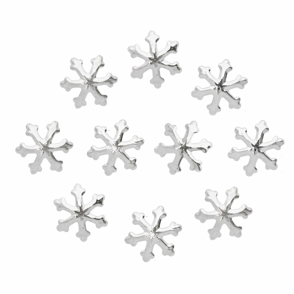 Julia Dollar Store Snowflake 5MM Studs / Silver 1 Julia Dollar Store Snowflake 5MM Studs / Silver