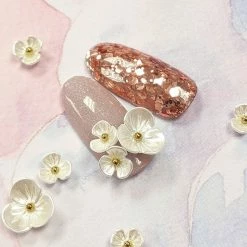 1688 Pearlescent Resin Trillium Mix