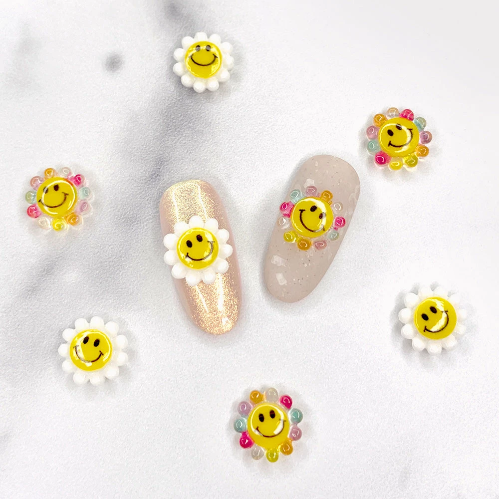 1688 - ShuYing New Arrivals Kawaii Resin Cabochon / Smiley Daisy / White 2 1688 - ShuYing New Arrivals Kawaii Resin Cabochon / Smiley Daisy / White