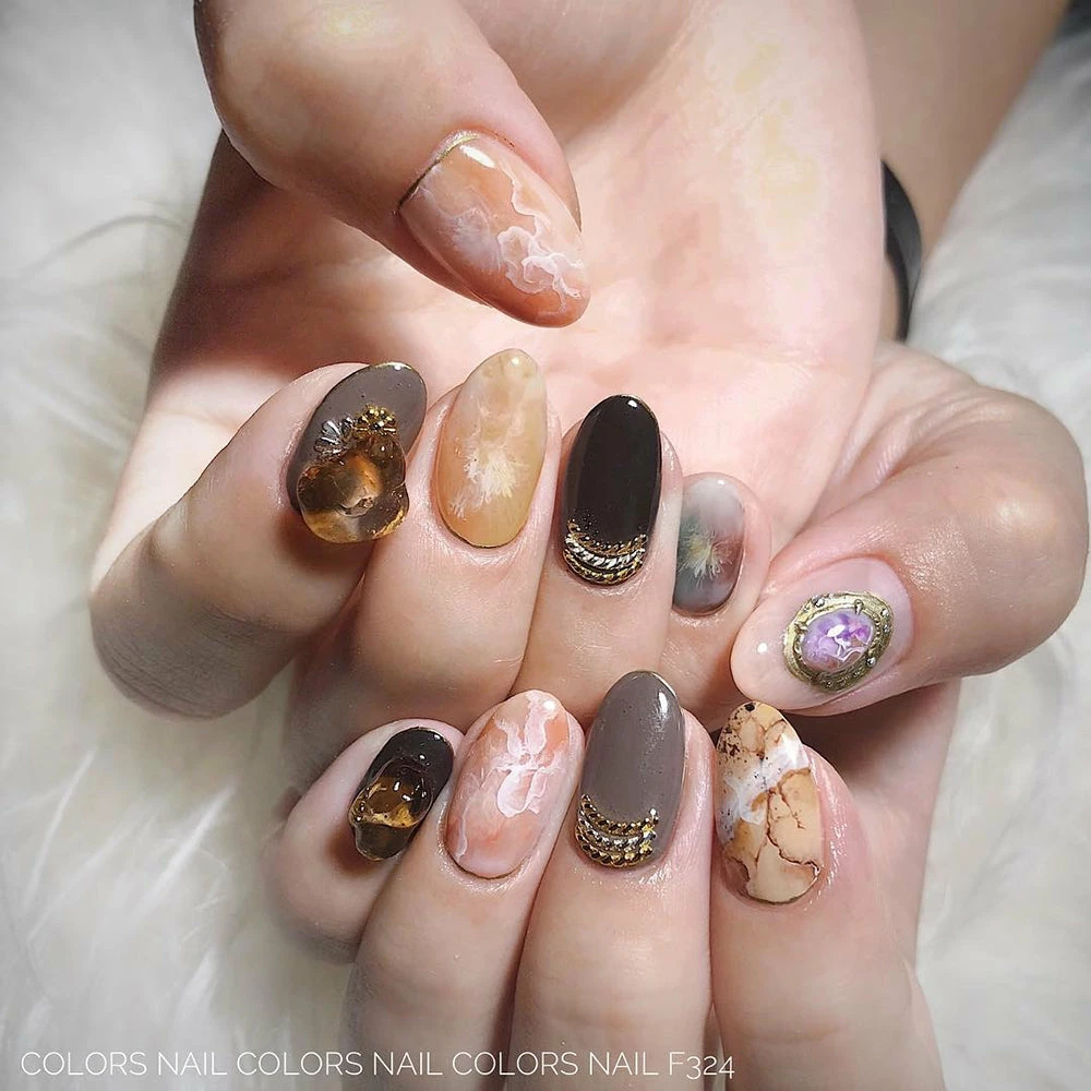 Nail Partner Capri Twist Bar / Gold Nail Art 2 Nail Partner Capri Twist Bar / Gold Nail Art