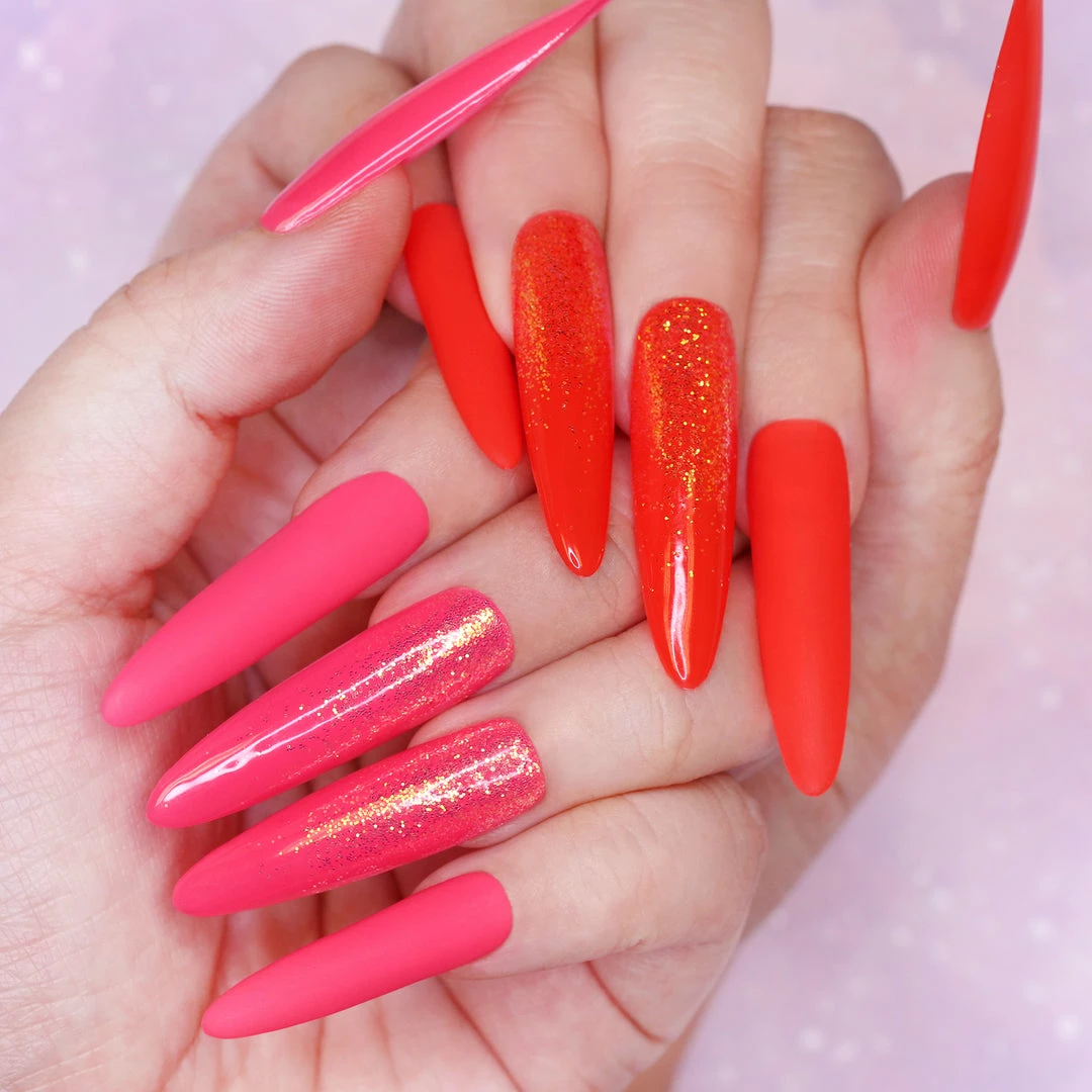 Charme Gel / Glow In The Dark D01 Lollapalooza Candy Nails - 20% Off 3 Charme Gel / Glow In The Dark D01 Lollapalooza Candy Nails - 20% Off