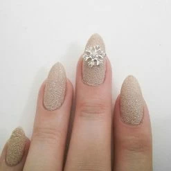 Daily Charme Dollar Store Snowflake / Silver