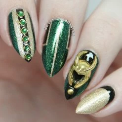 Daily Charme King's Crown Charms