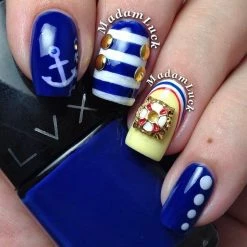 Daily Charme Dollar Store Lifesaver / Gold