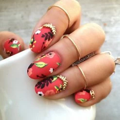 Daily Charme Laurels / Gold 5 Daily Charme Laurels / Gold