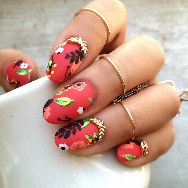 Daily Charme Laurels / Gold 3 Daily Charme Laurels / Gold