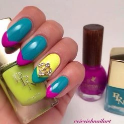 Daily Charme Baroque Lace / Gold Dollar Store