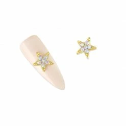 Daily Charme Bedazzled Star / Gold Summer Nails