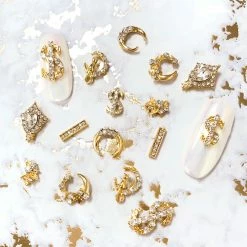 Daily Charme Best Sellers Long Crystal Bar / Gold