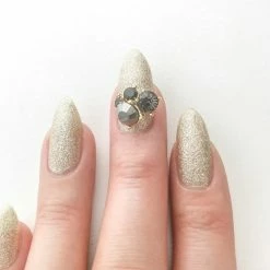 Daily Charme Dollar Store Onyx Crystal Cluster