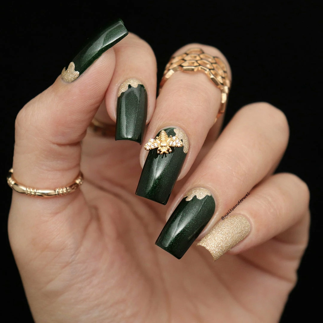 Daily Charme Honeybee / Zircon Charm / Gold 3 Daily Charme Honeybee / Zircon Charm / Gold