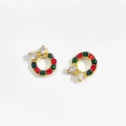 Daily Charme Charms Holiday Wreath