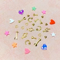 1688 - MeiCaiLin Valentine's Day Nail Art Wheel / 12 Decors