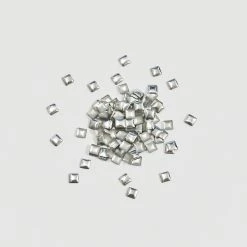 1688 Dollar Store Square 3mm Stud / Silver