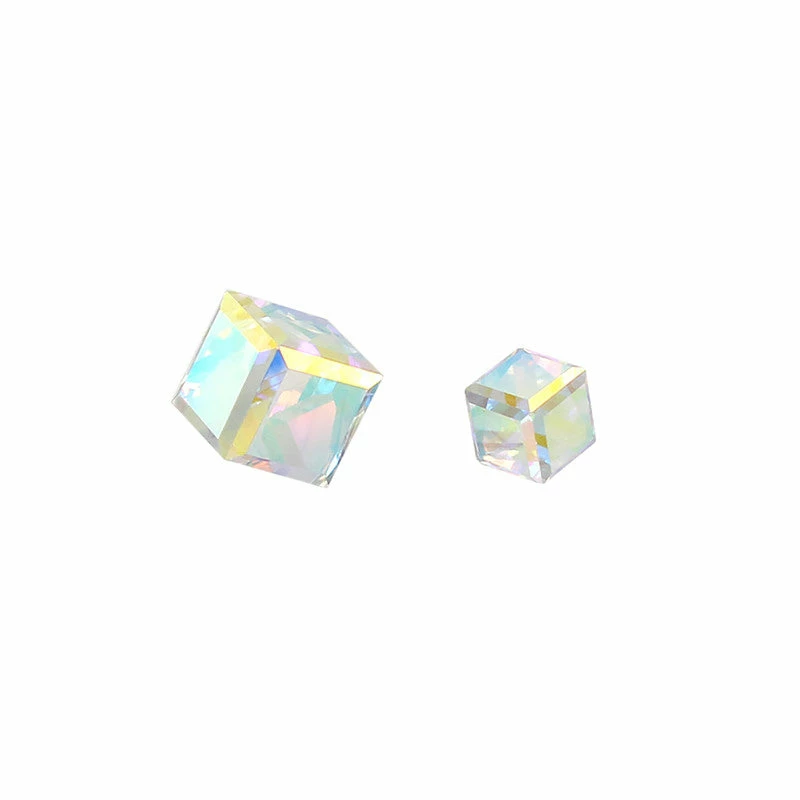 Daily Charme Swarovski Cube Rhinestone / Crystal AB 2 Daily Charme Swarovski Cube Rhinestone / Crystal AB