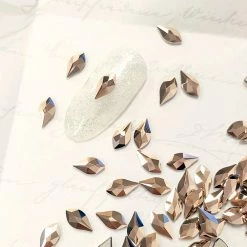 Daily Charme Swarovski Flame Flatback Rhinestone / Rose Gold