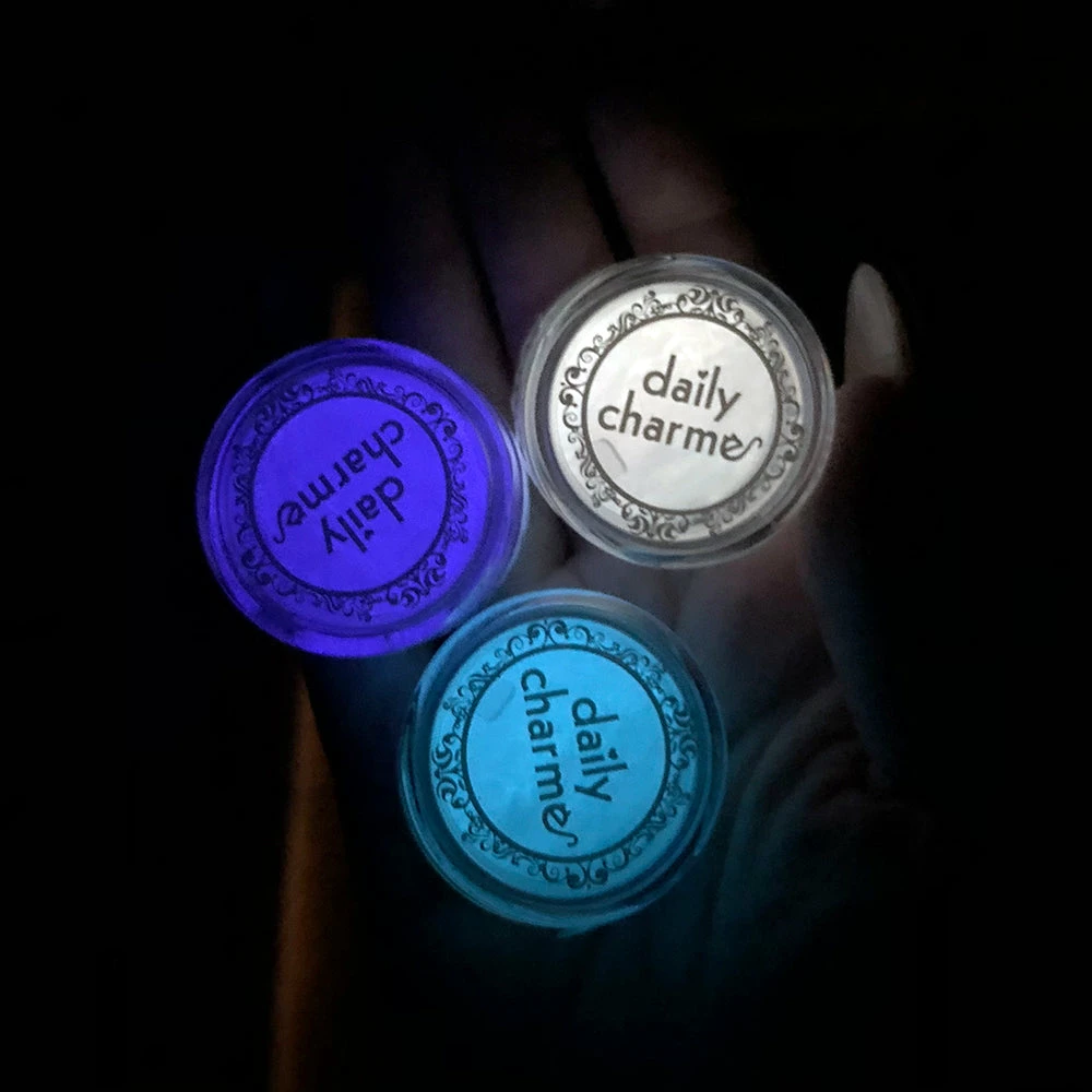 TIANKI Glow In The Dark Pigment / Blue Glow Summer Nails 2 TIANKI Glow In The Dark Pigment / Blue Glow Summer Nails